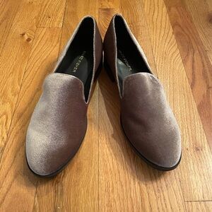 New in Box Marc Fisher Traycee2 Suede Loafers Flats 8